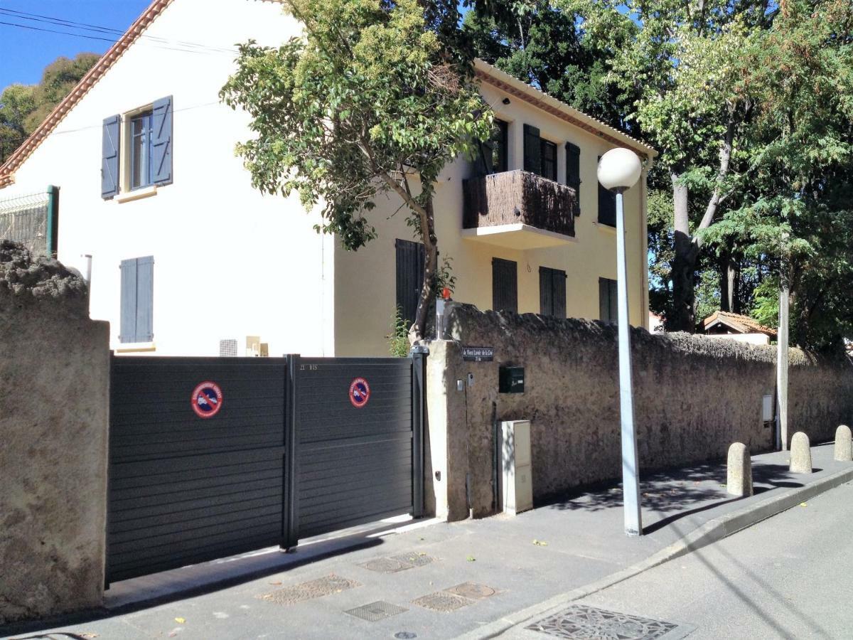 Au Vieux Lavoir Avec Parking Prive, Jardin , Climatisation, A 500 M De La Cite Carcasona Exterior foto