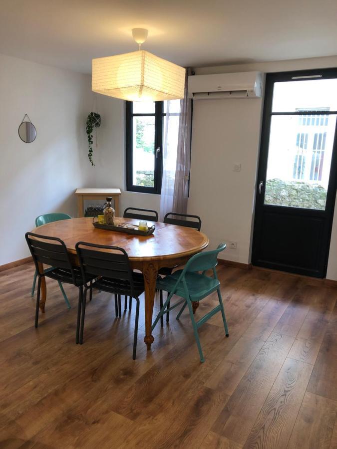 Au Vieux Lavoir Avec Parking Prive, Jardin , Climatisation, A 500 M De La Cite Carcasona Exterior foto